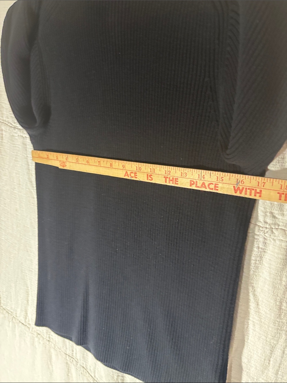H&M Men's Muscle Fit Ribbed Turtleneck Sweater Black Size Large EUC - Picture 4 of 8